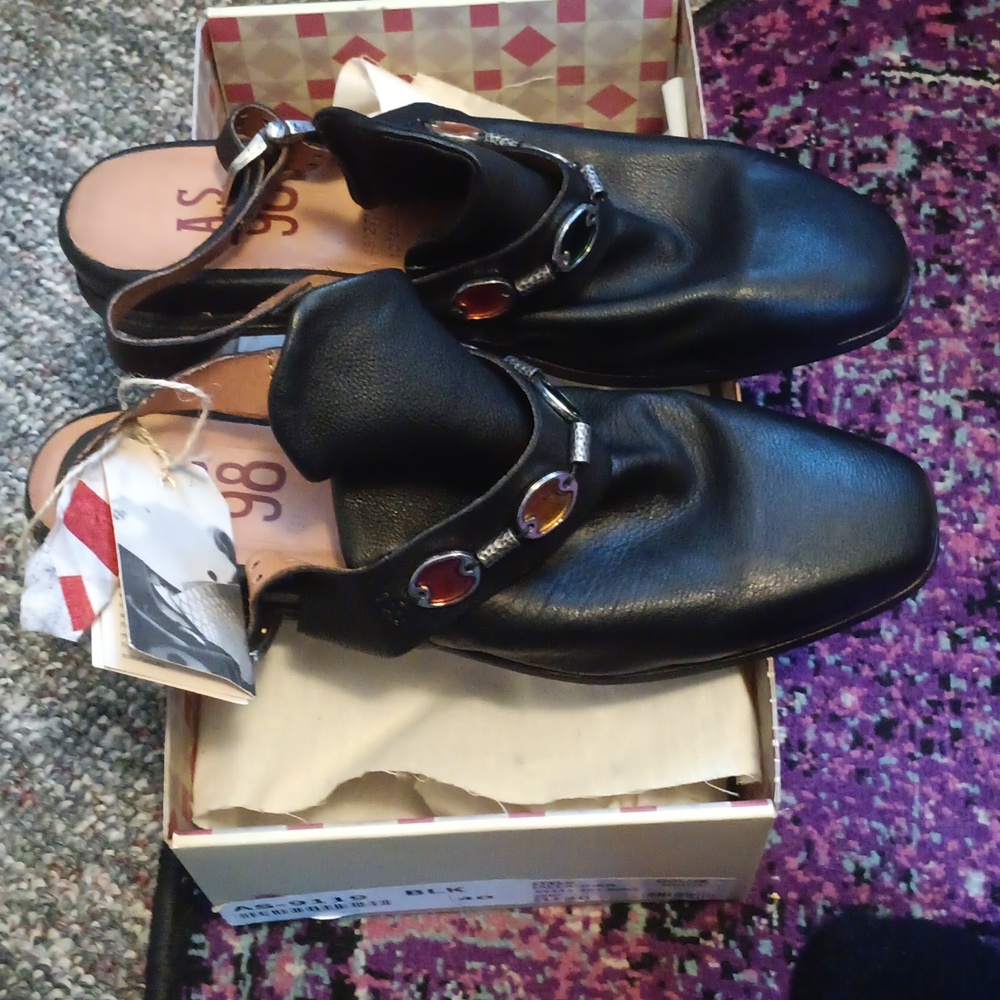 A.S. 98 Gallagher Black flat mule